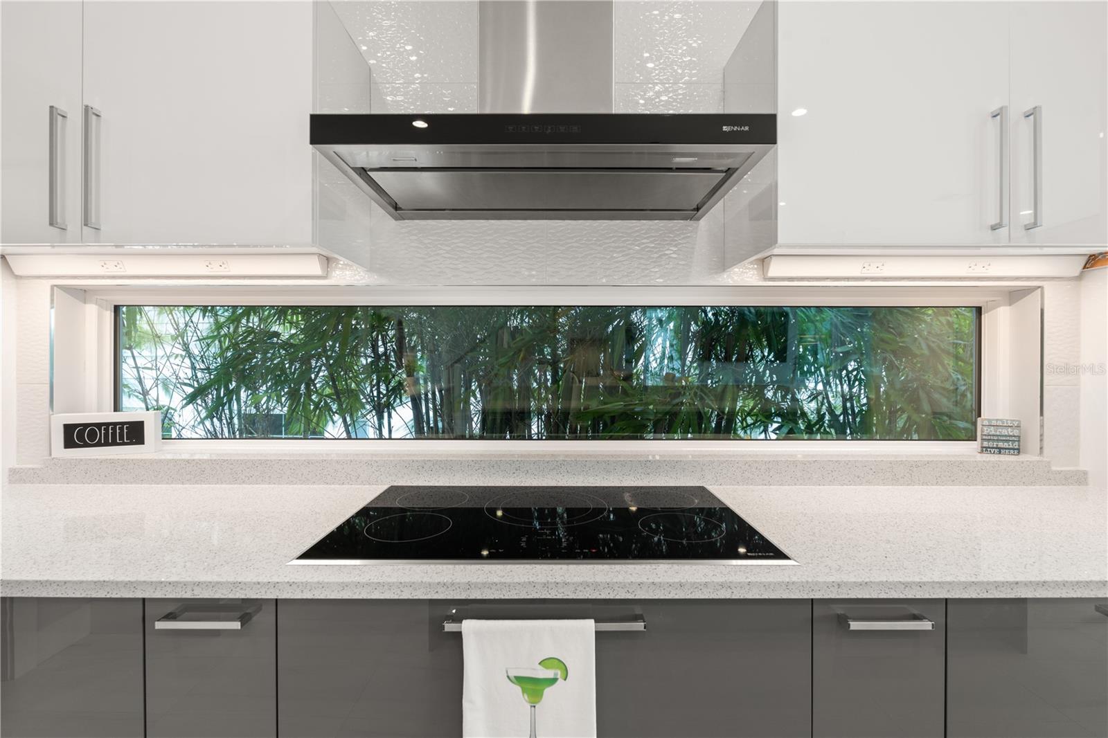 SIESTA BEACH - Residential