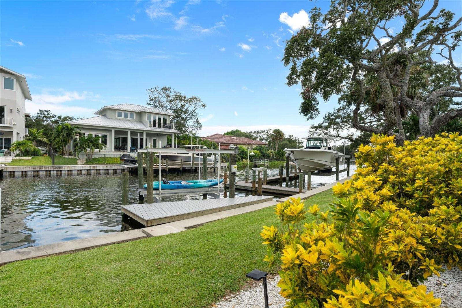 SIESTA BEACH - Residential