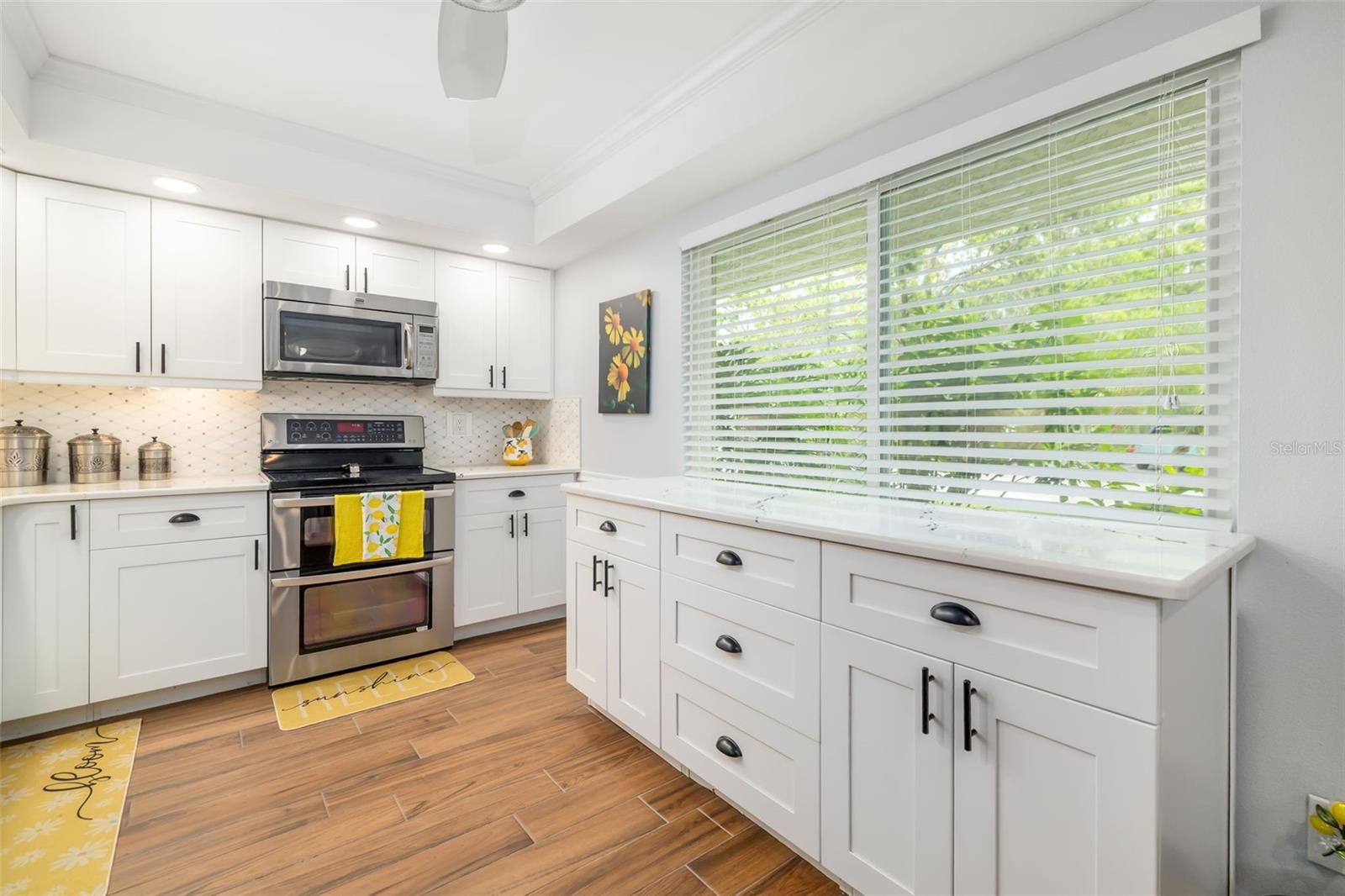 PALM-AIRE AT SARASOTA 10-D - Residential