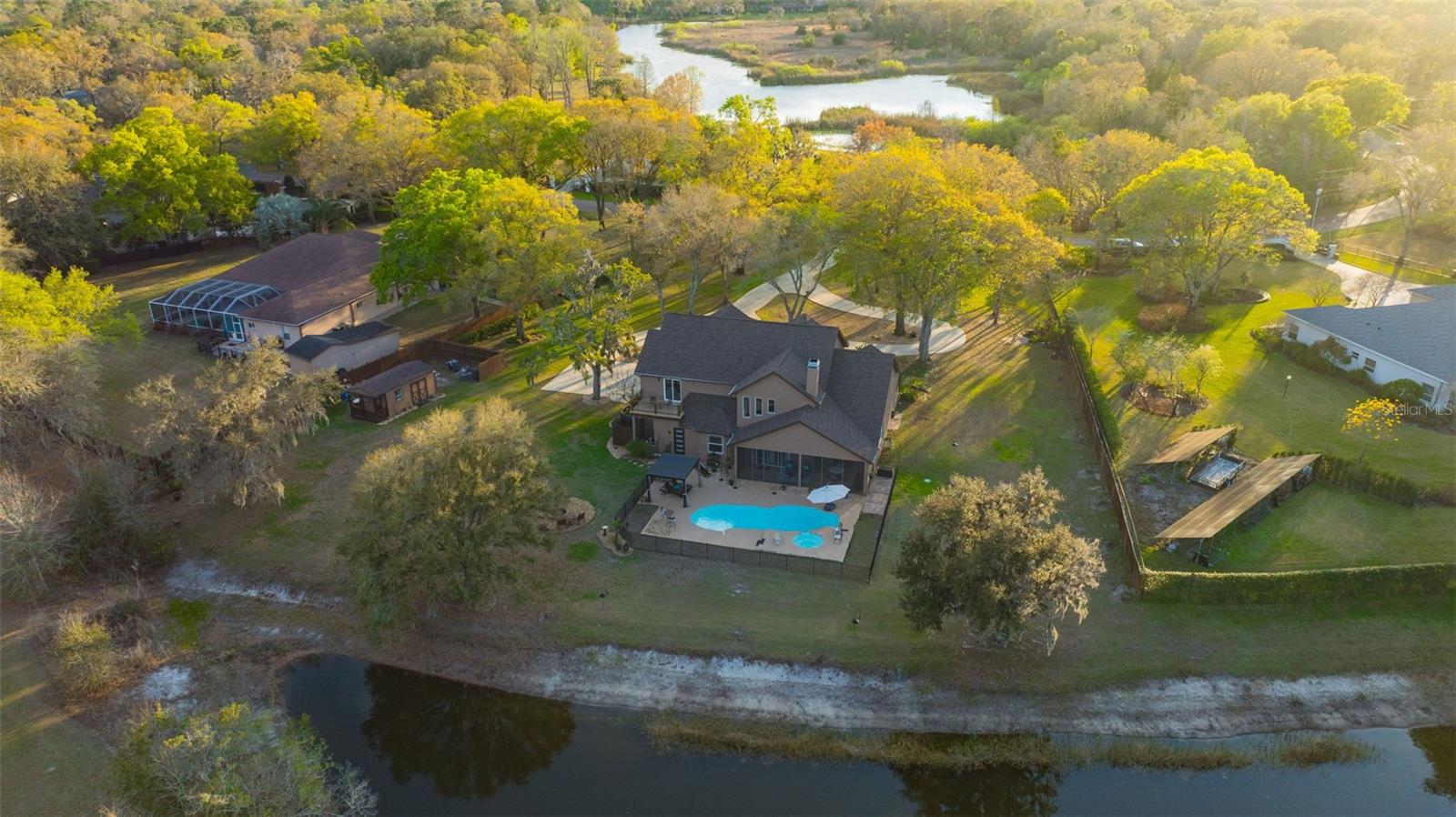 WELLINGTON M - Residential