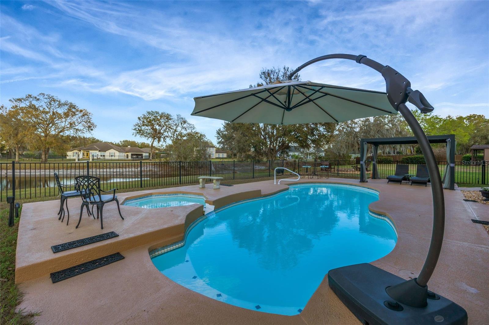 WELLINGTON M - Residential