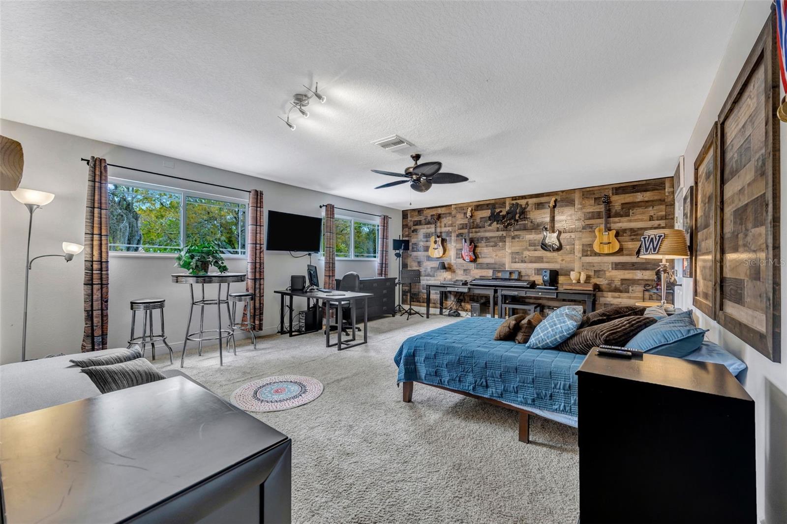 WELLINGTON M - Residential