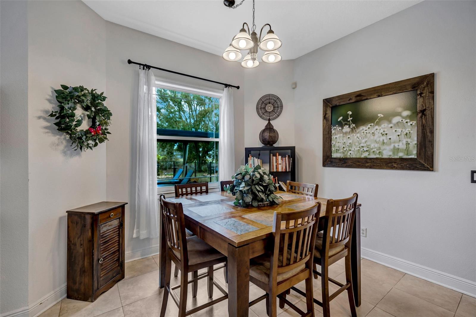 WELLINGTON M - Residential