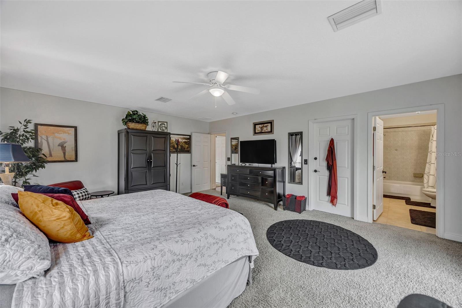 WELLINGTON M - Residential