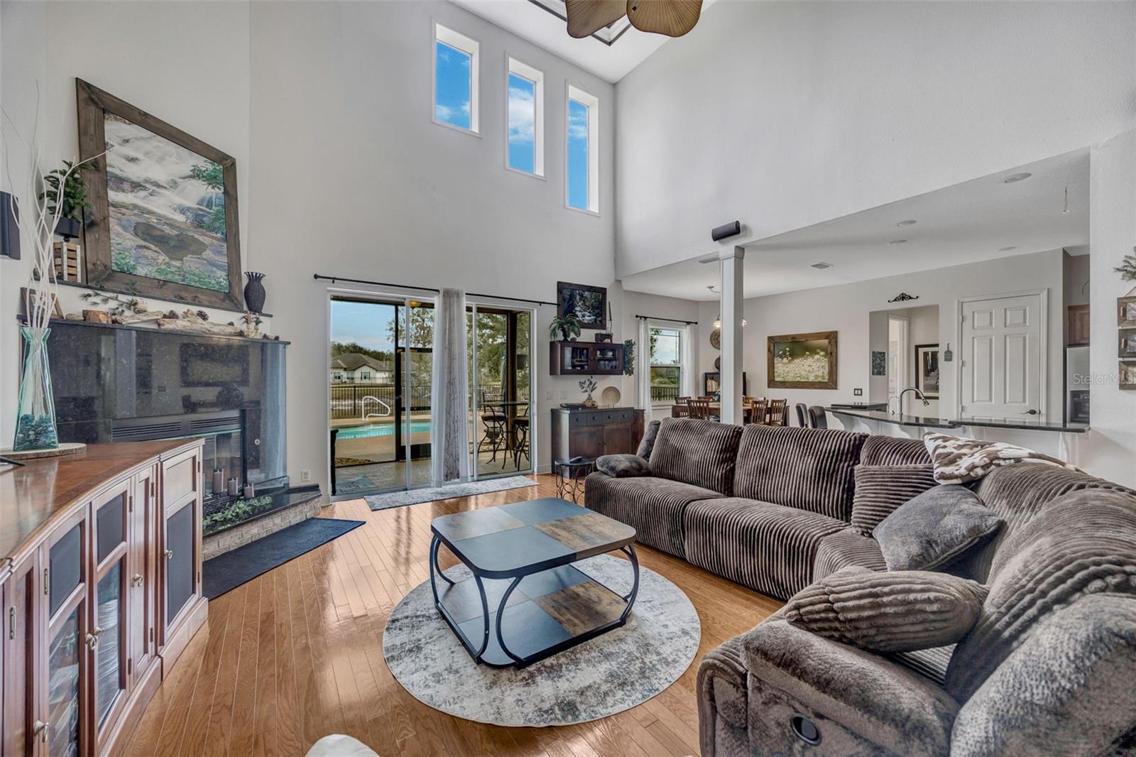 WELLINGTON M - Residential