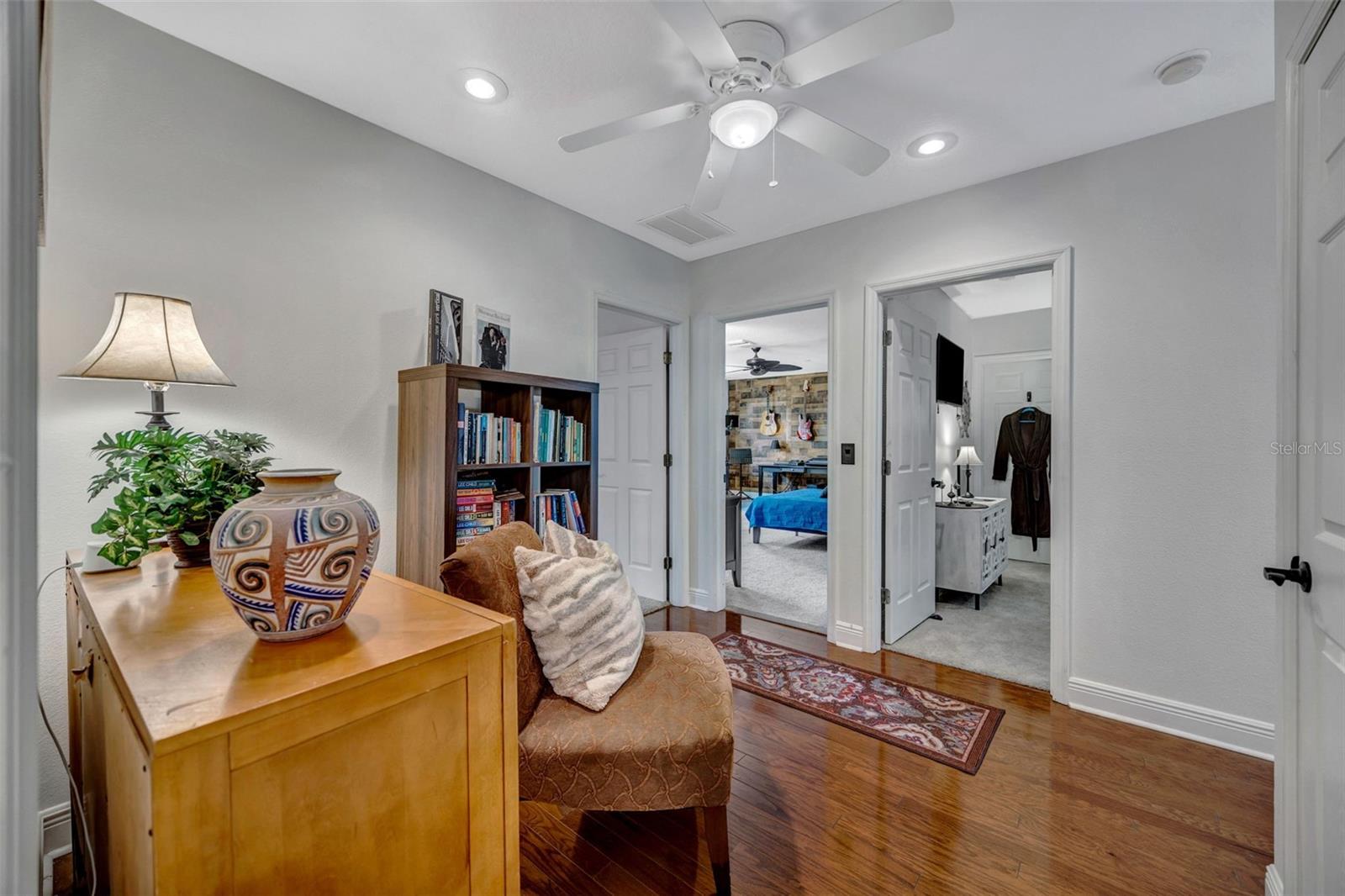 WELLINGTON M - Residential