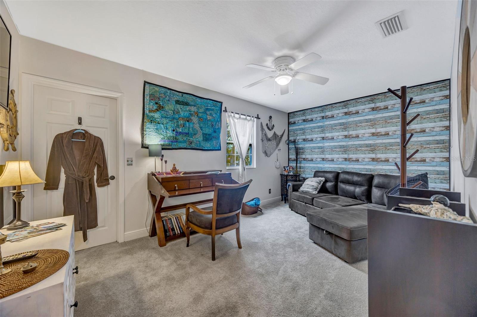 WELLINGTON M - Residential