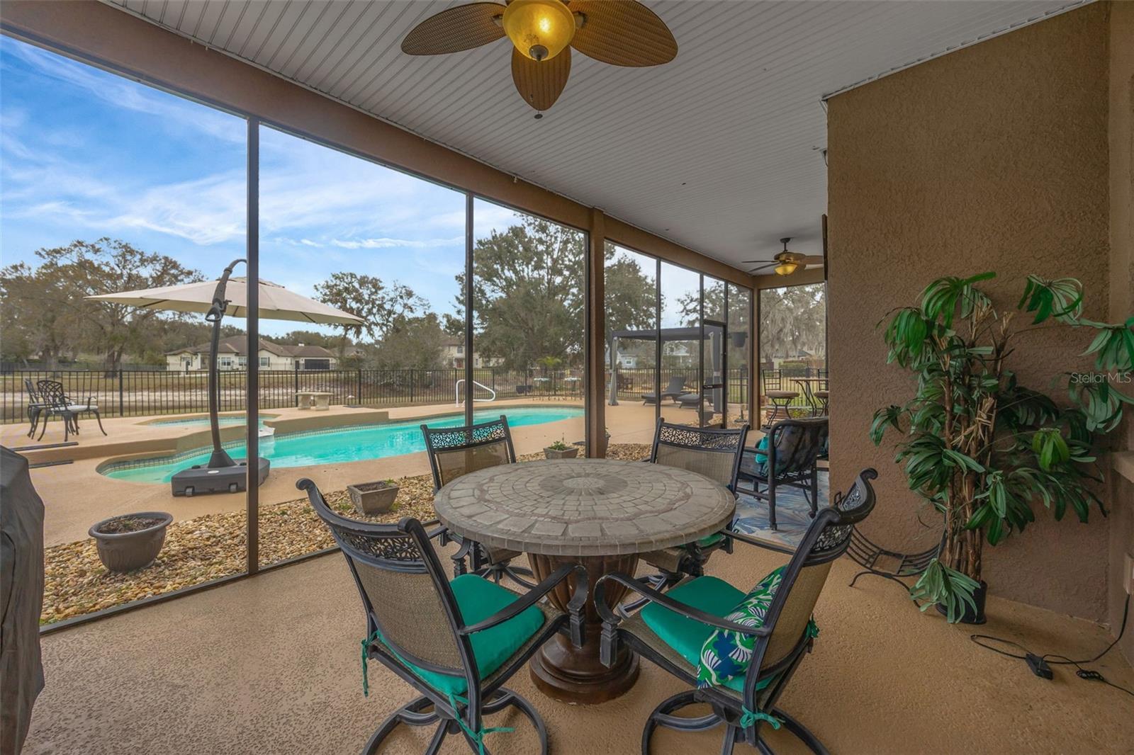 WELLINGTON M - Residential