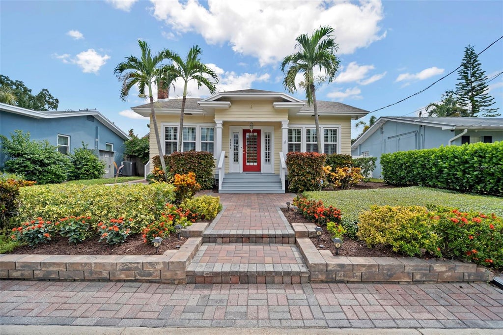 Photo of 3002 W Angeles Street, Tampa, FL 33629 (MLS # TB8553039)