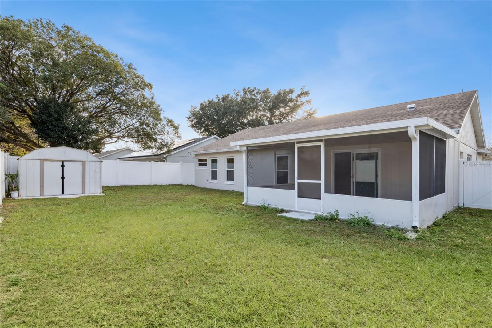 MILL RUN UNIT 05 - Residential Lease