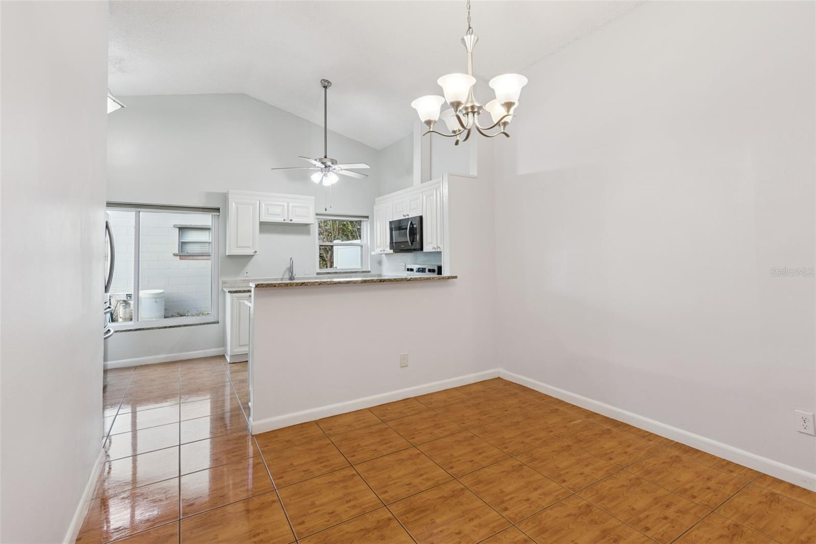 MILL RUN UNIT 05 - Residential Lease