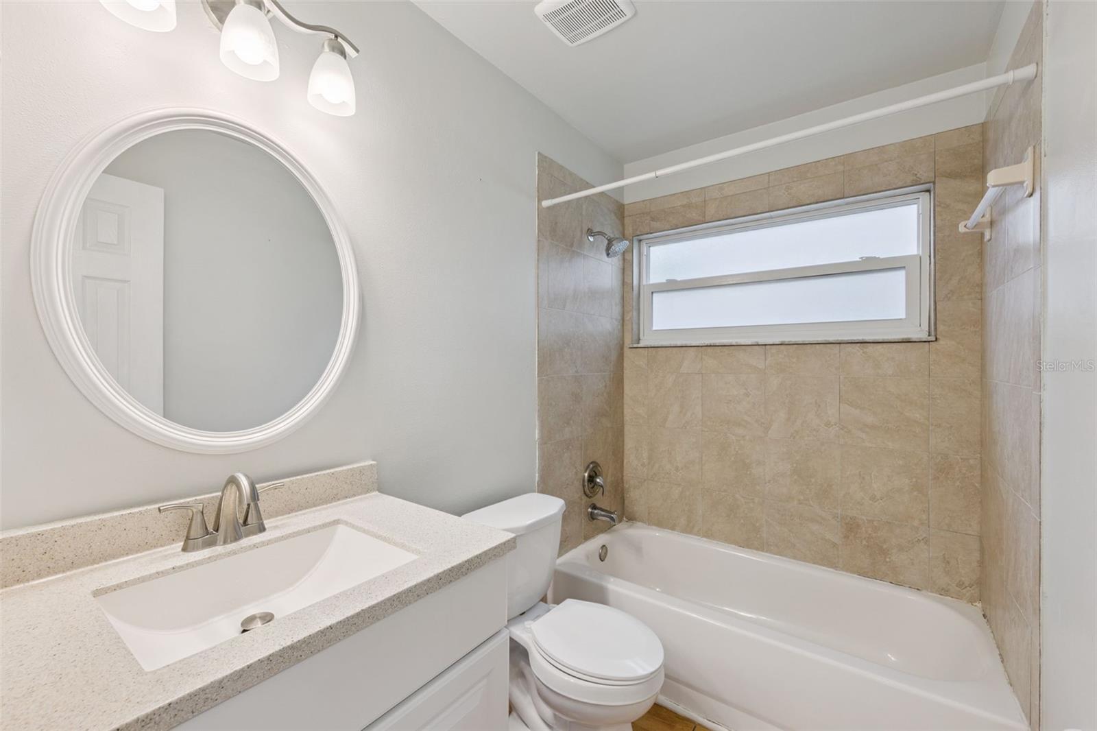 MILL RUN UNIT 05 - Residential Lease