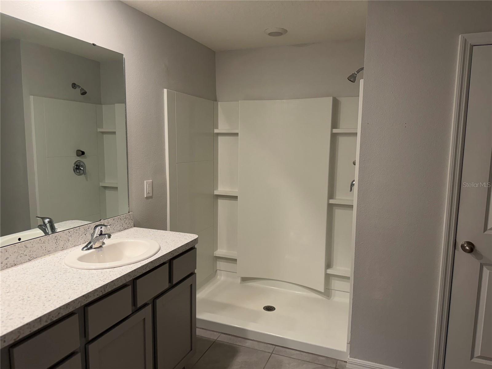 AUTUMN GLEN PH 1 - Residential Lease