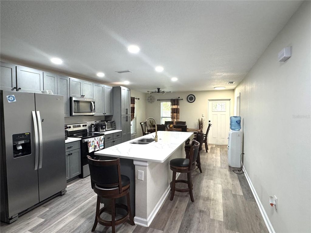Photo of 2255 Chester Avenue, Sarasota, FL 34234 (MLS # A4643253)