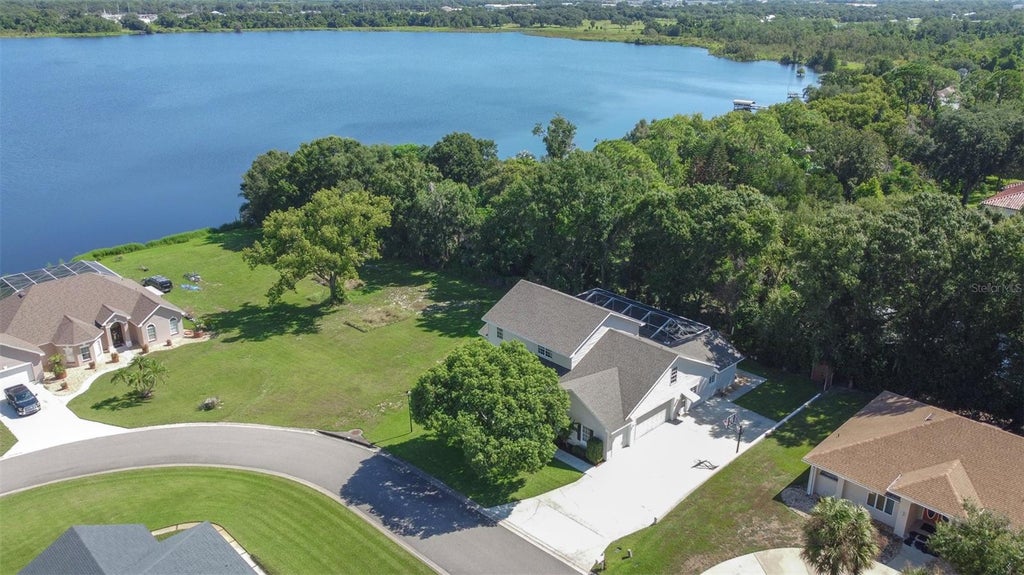 Photo of 1016 S Lake Mariam Drive, Winter Haven, FL 33884 (MLS # P4939728)