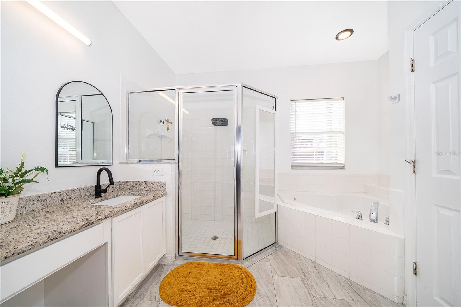 BELLALAGO PH 3M - Residential