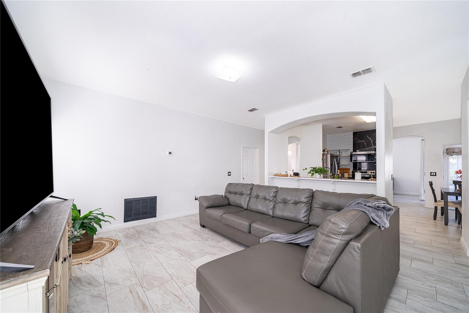 BELLALAGO PH 3M - Residential