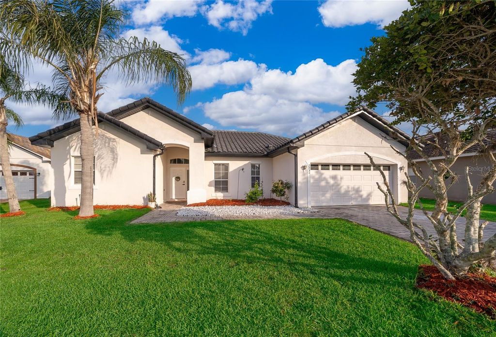 Photo of 2951 Westview Court, Kissimmee, FL 34746 (MLS # S5146622)