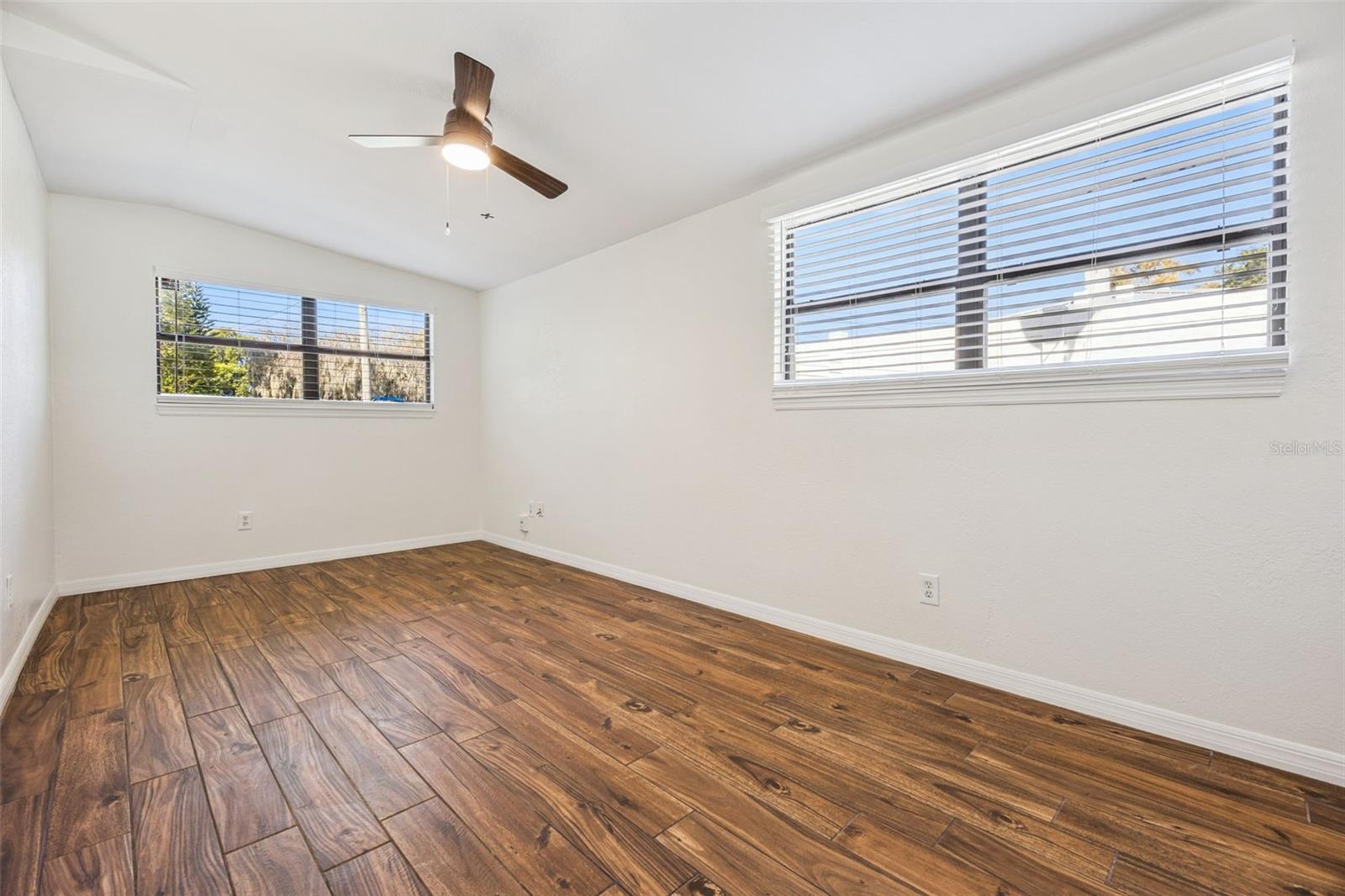 NELA ISLE - Residential