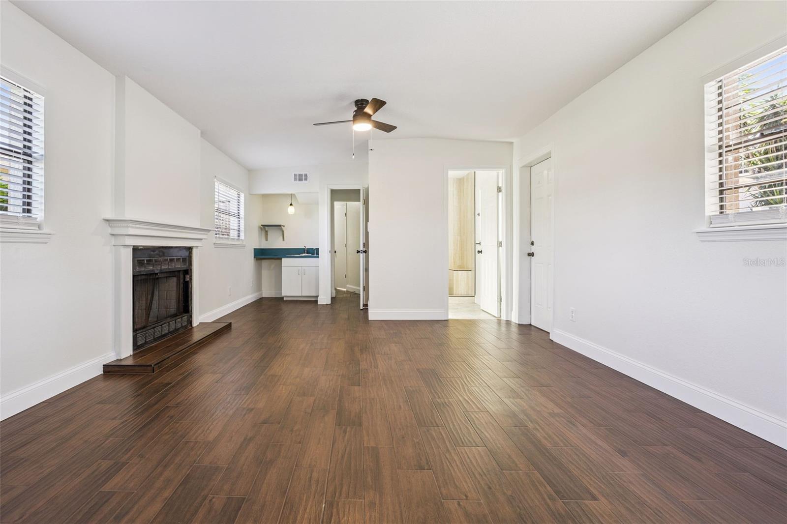 NELA ISLE - Residential