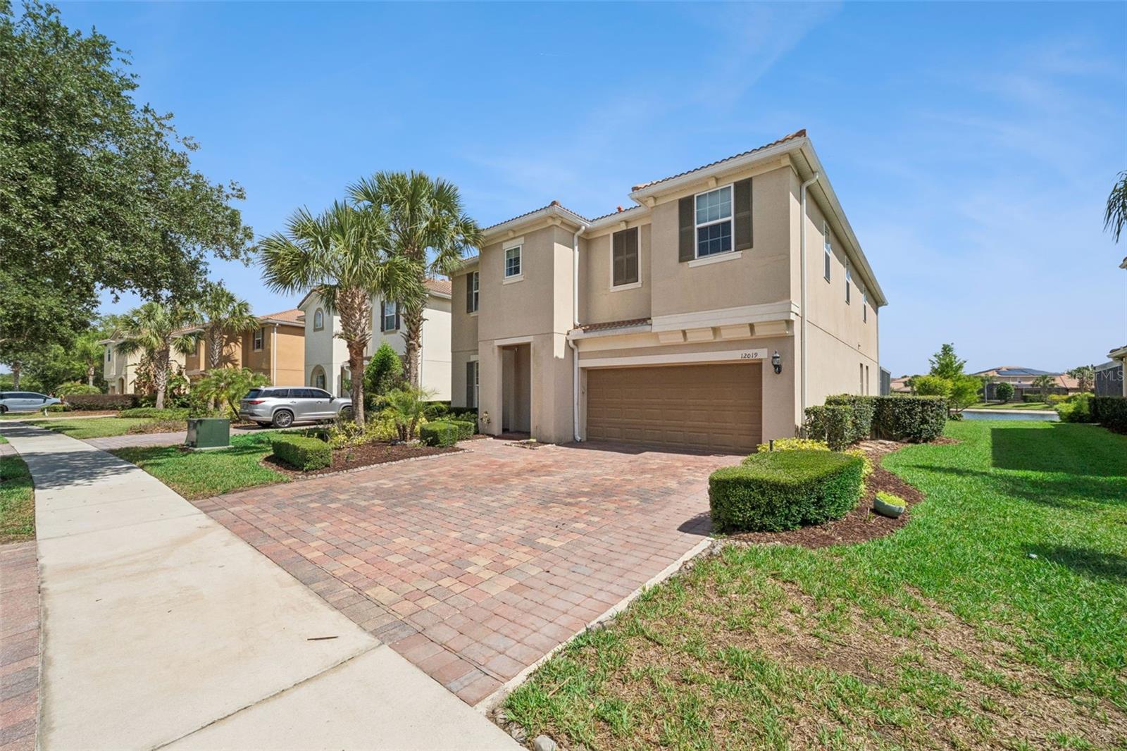 VILLAGEWALK AT LAKE NONA - Residential