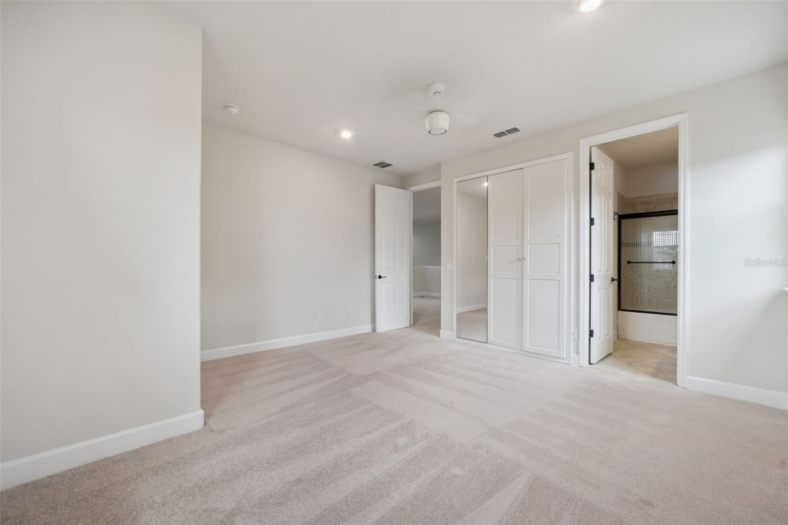 VILLAGEWALK AT LAKE NONA - Residential