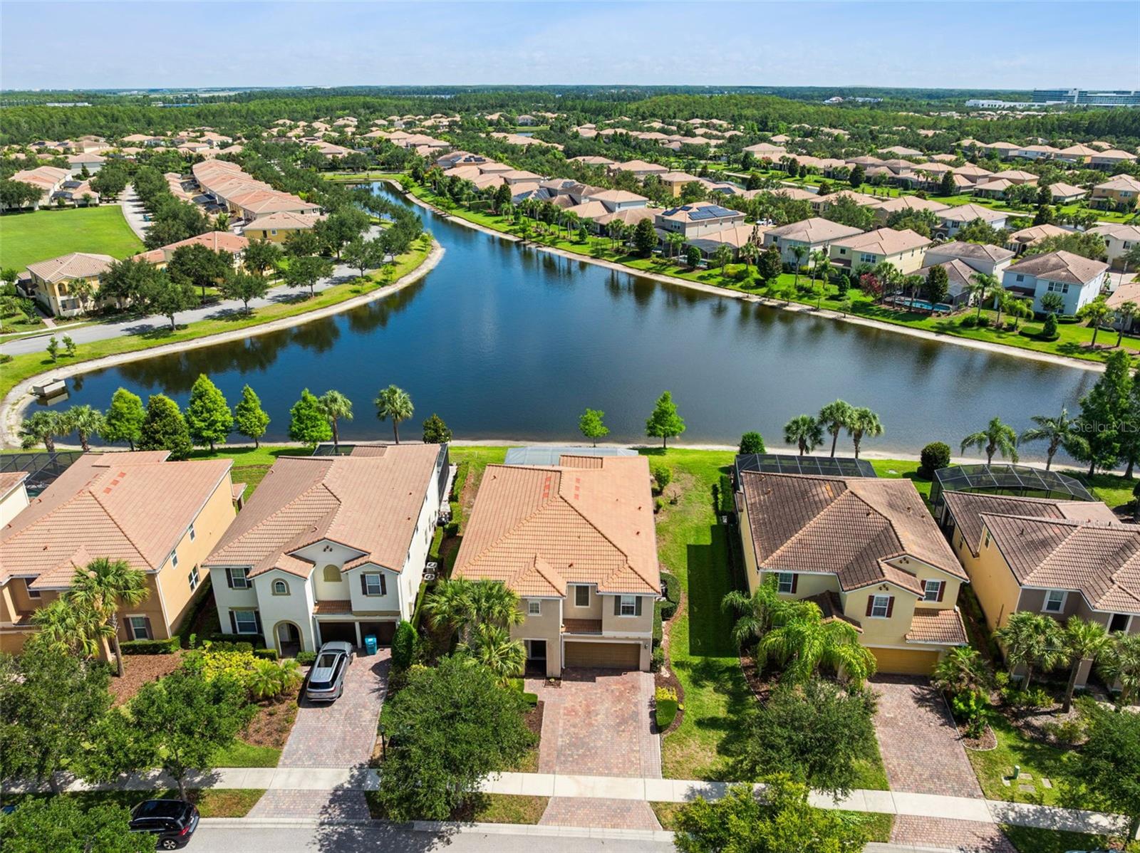 VILLAGEWALK AT LAKE NONA - Residential