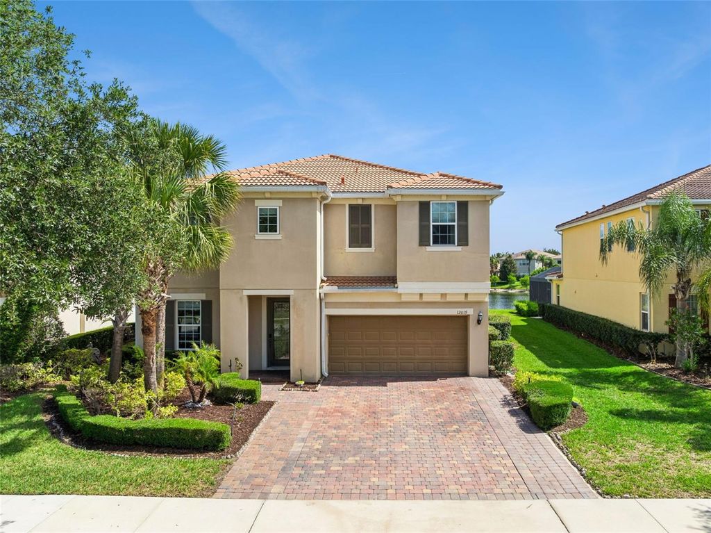 Photo of 12019 Uleta Lane, Orlando, FL 32827 (MLS # O6413119)