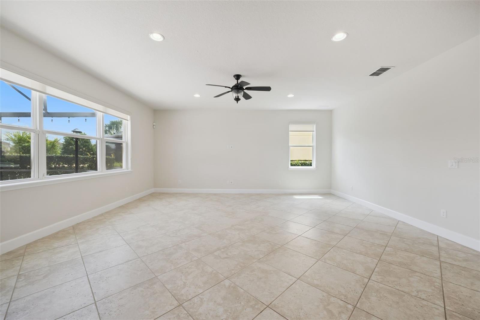 VILLAGEWALK AT LAKE NONA - Residential