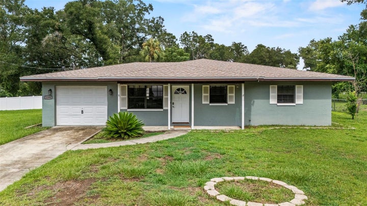 Photo 1 of 47 — 1206 W BUCKNELL AVENUE, INVERNESS, FL 34450