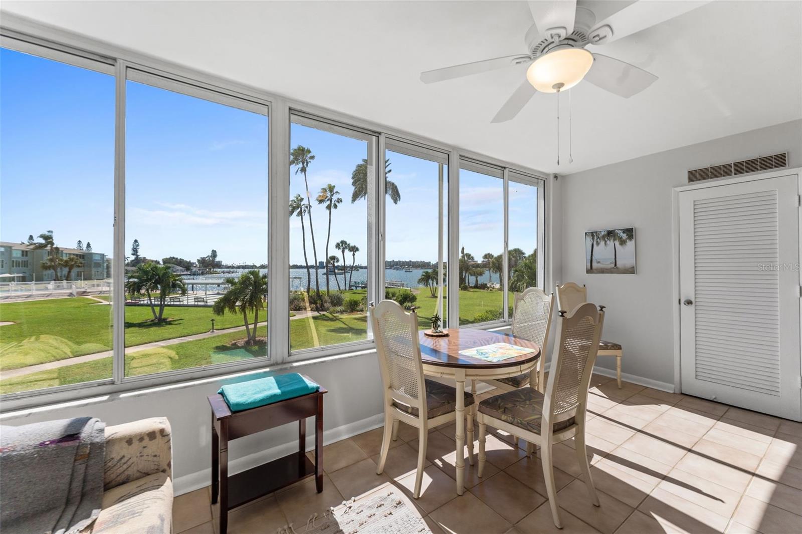 1868 SHORE DRIVE S 208