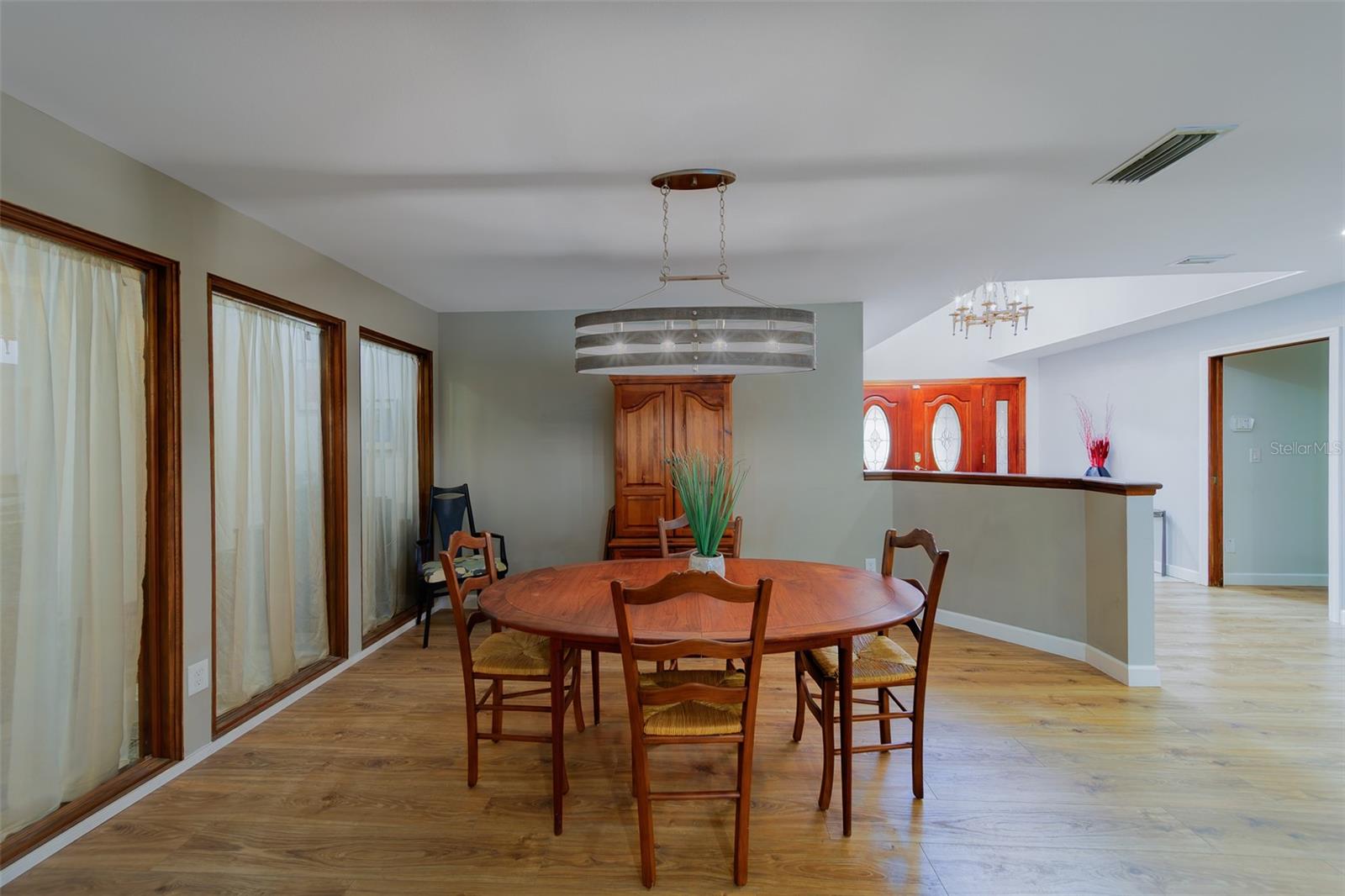BARRINGTON OAKS WEST - Residential
