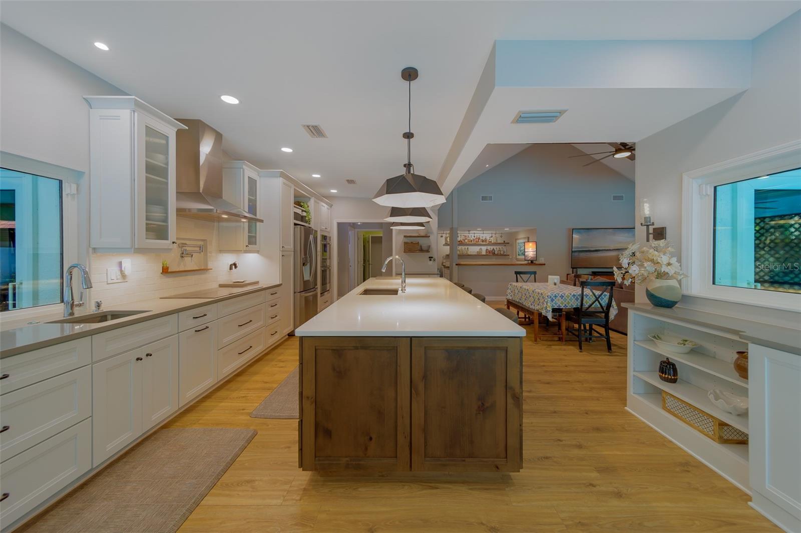 BARRINGTON OAKS WEST - Residential