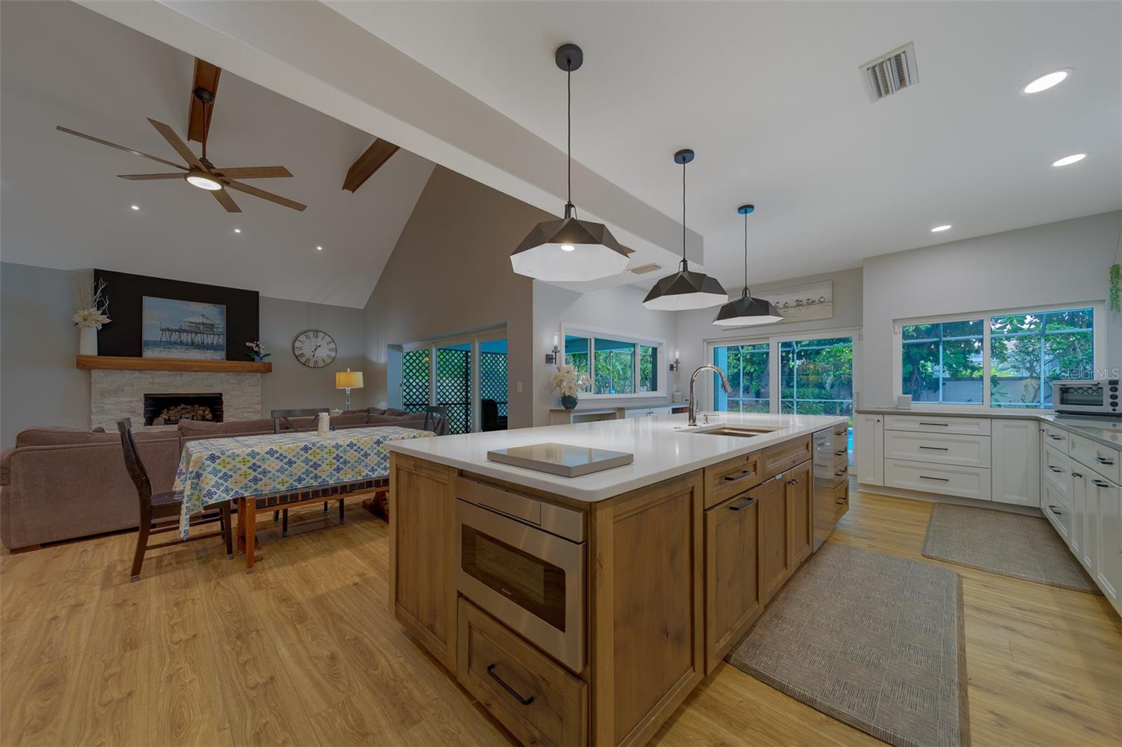 BARRINGTON OAKS WEST - Residential