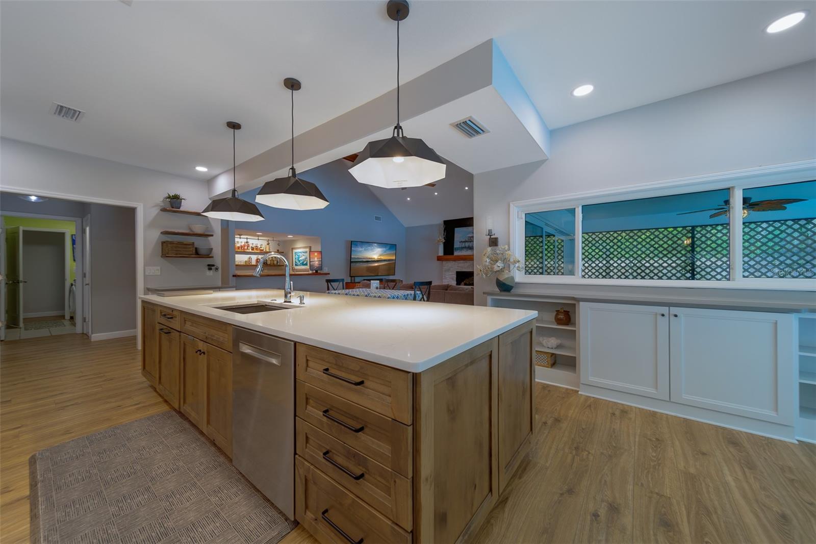 BARRINGTON OAKS WEST - Residential