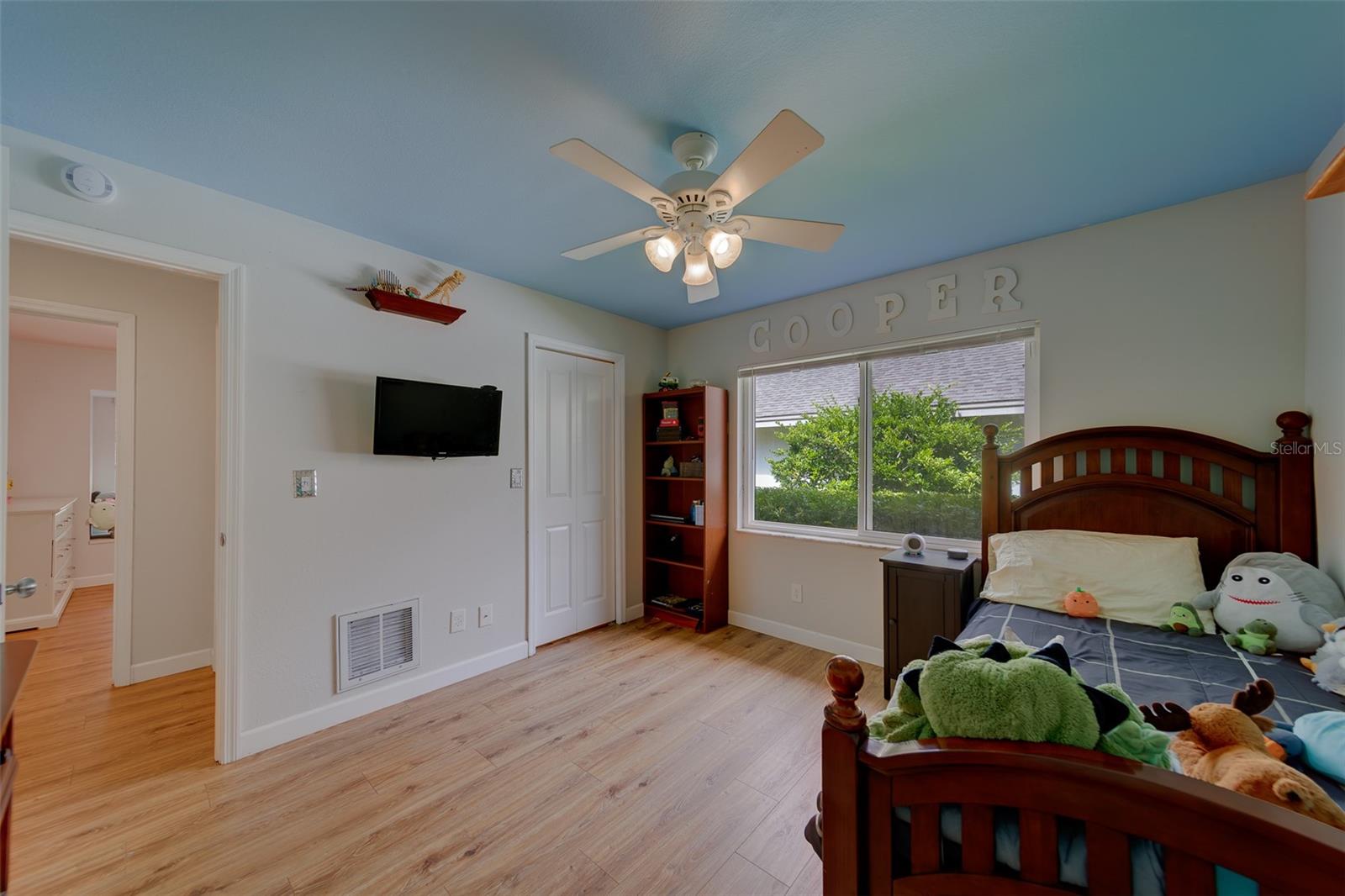 BARRINGTON OAKS WEST - Residential
