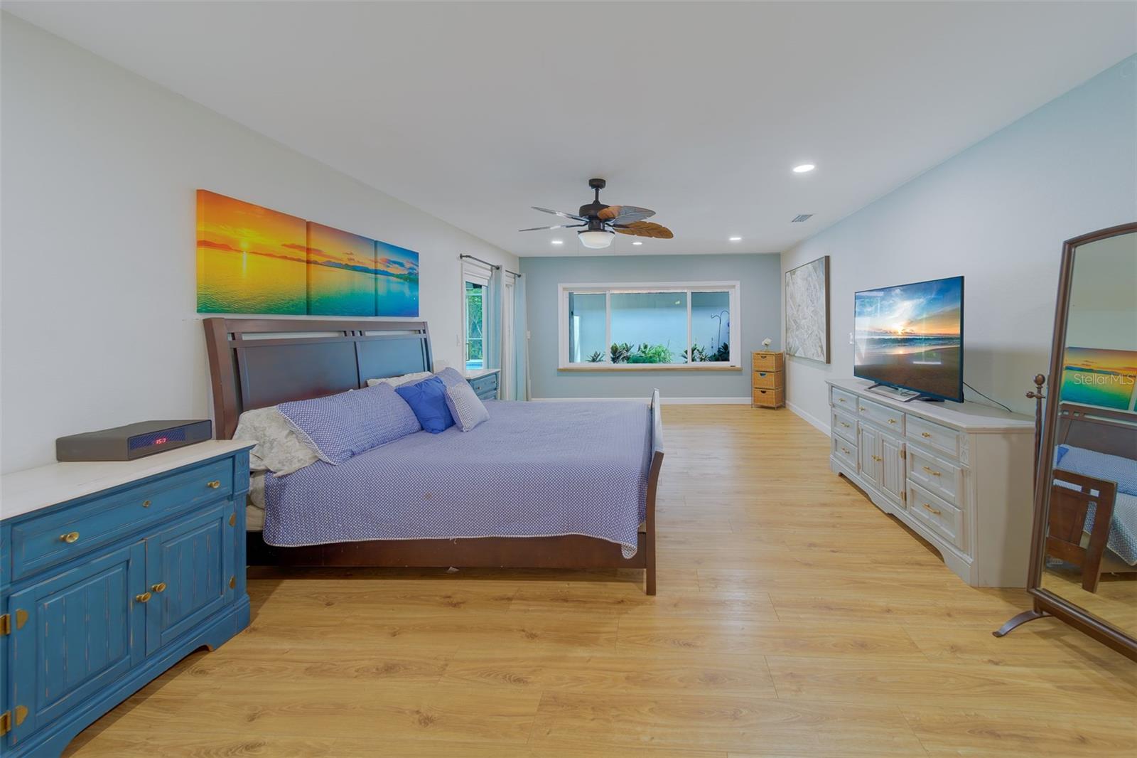 BARRINGTON OAKS WEST - Residential