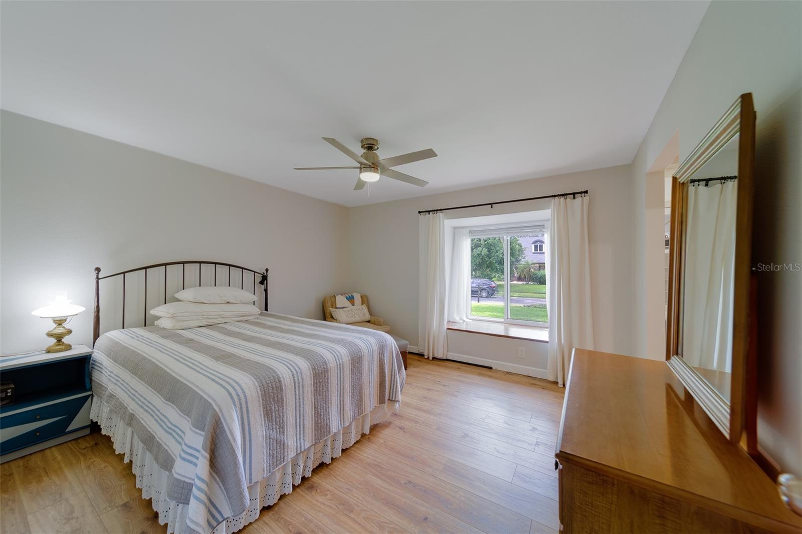 BARRINGTON OAKS WEST - Residential