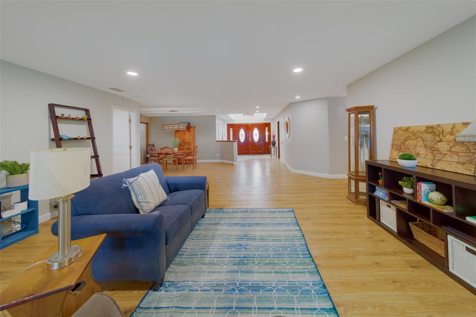 BARRINGTON OAKS WEST - Residential