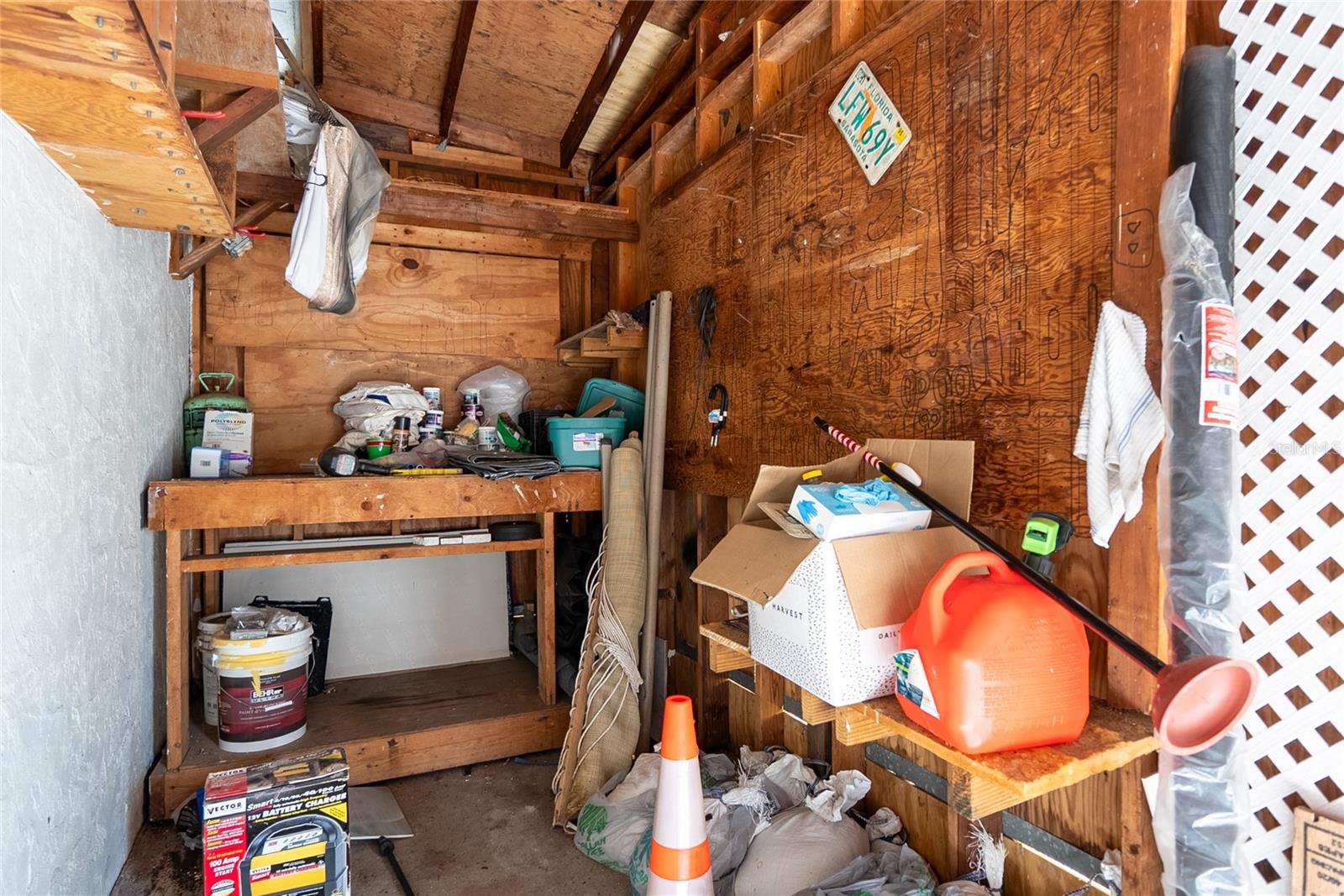 RIDGEWOOD ESTATES 14TH ADD - Residential