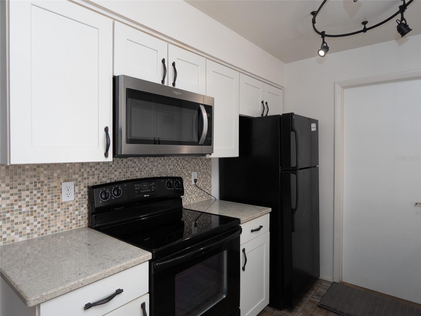 RIDGEWOOD ESTATES 14TH ADD - Residential