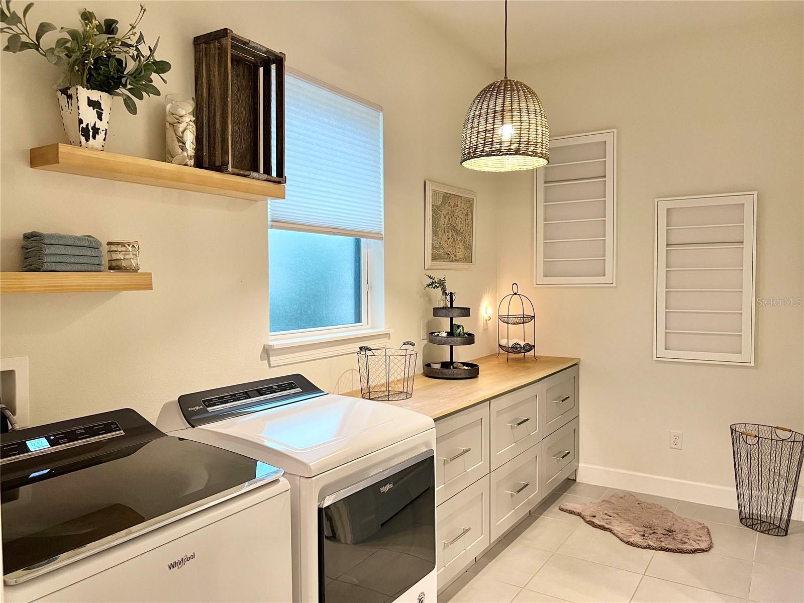 HIGHLAND RANCH ESPLANADE - Residential