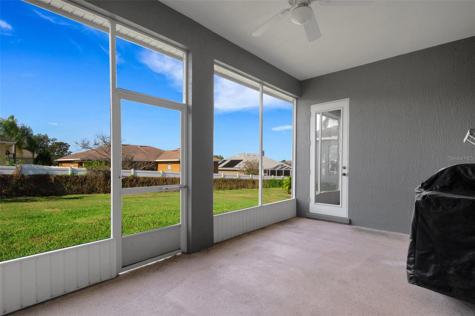 HARTFORD ESTATES - Residential Lease