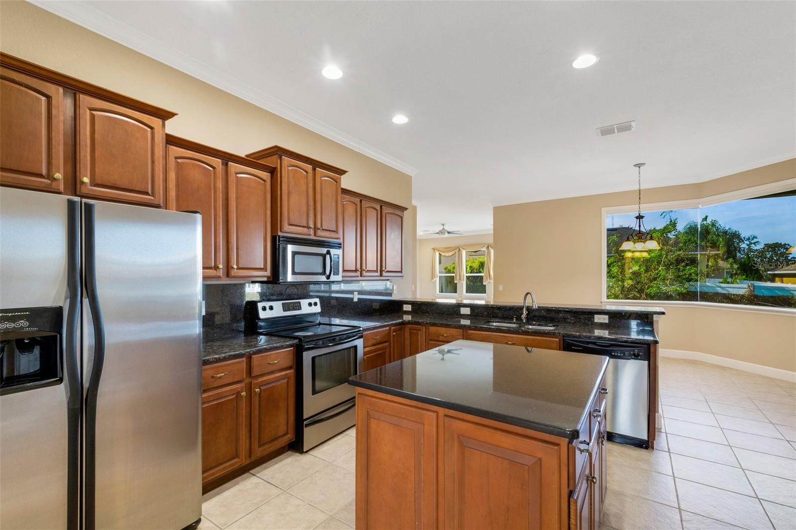 HARTFORD ESTATES - Residential Lease