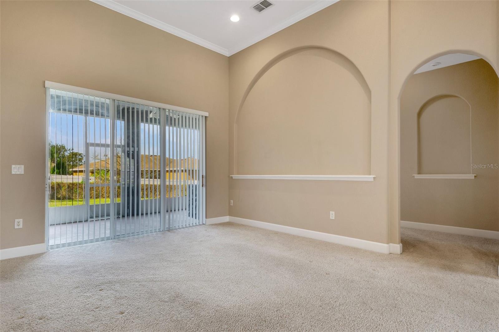 HARTFORD ESTATES - Residential Lease