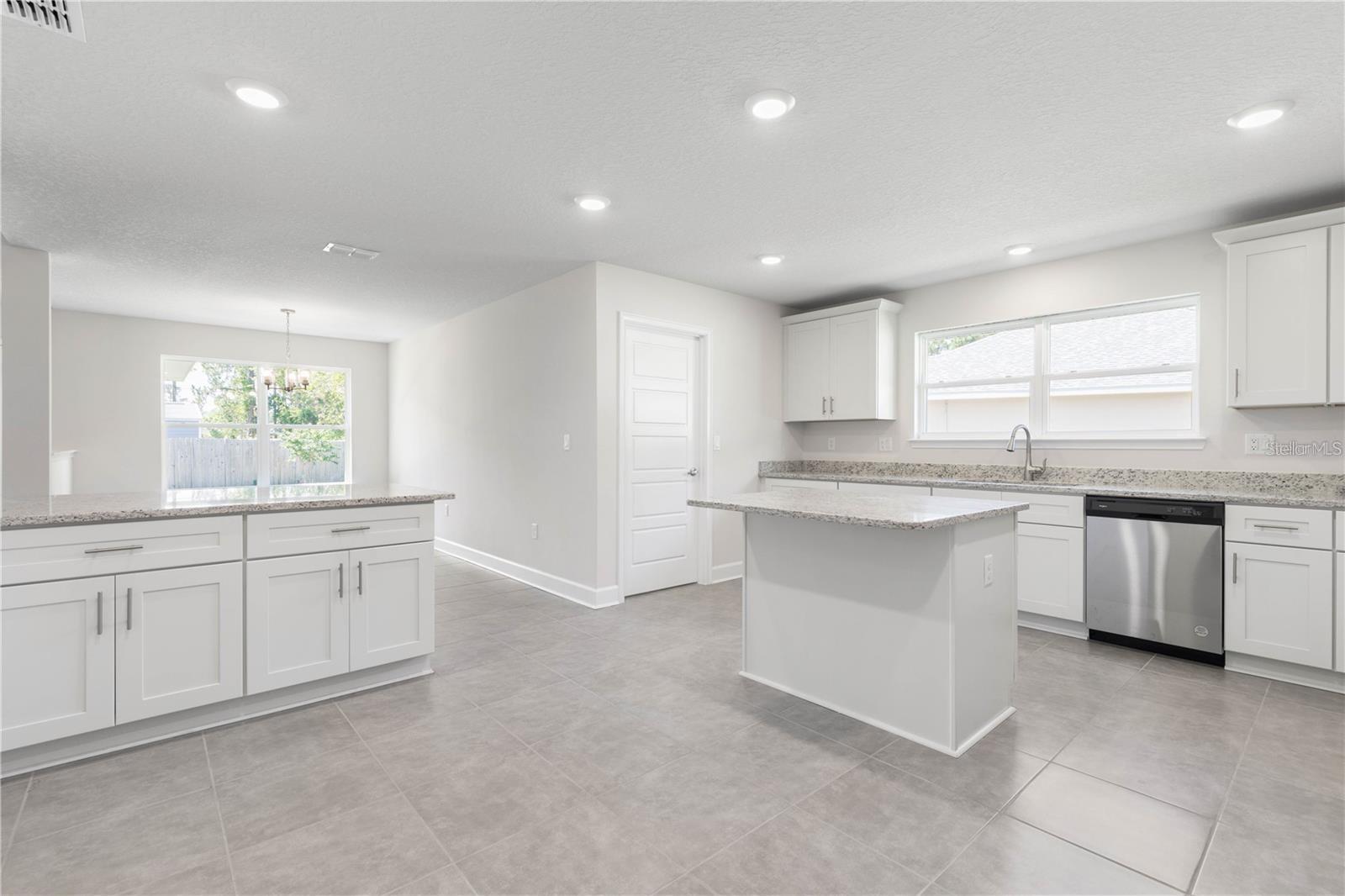 114 PIN OAK DRIVE