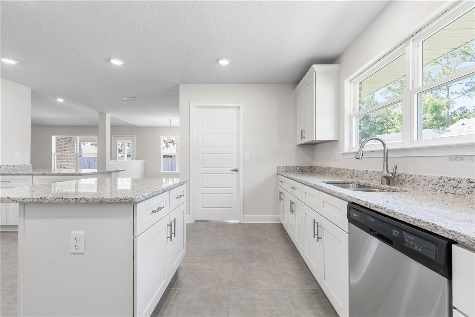 114 PIN OAK DRIVE