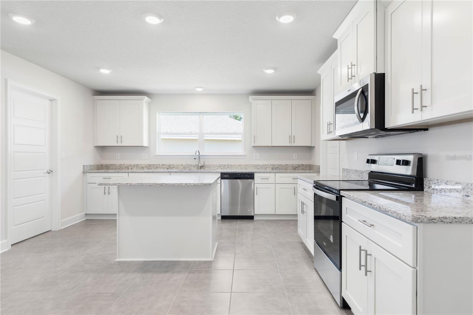 114 PIN OAK DRIVE