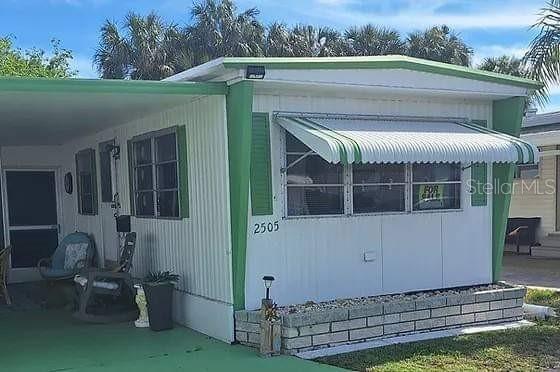 BRADENTON TROPICAL PALMS CO-OP - Residential