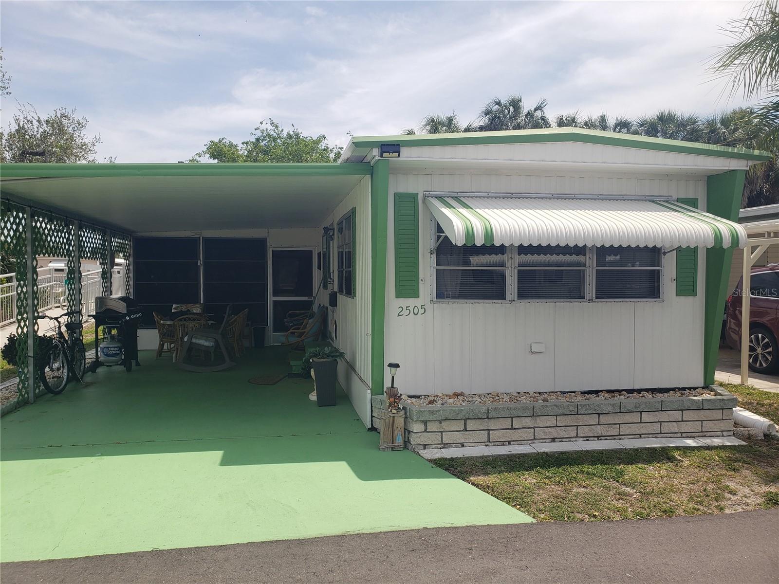 BRADENTON TROPICAL PALMS CO-OP - Residential